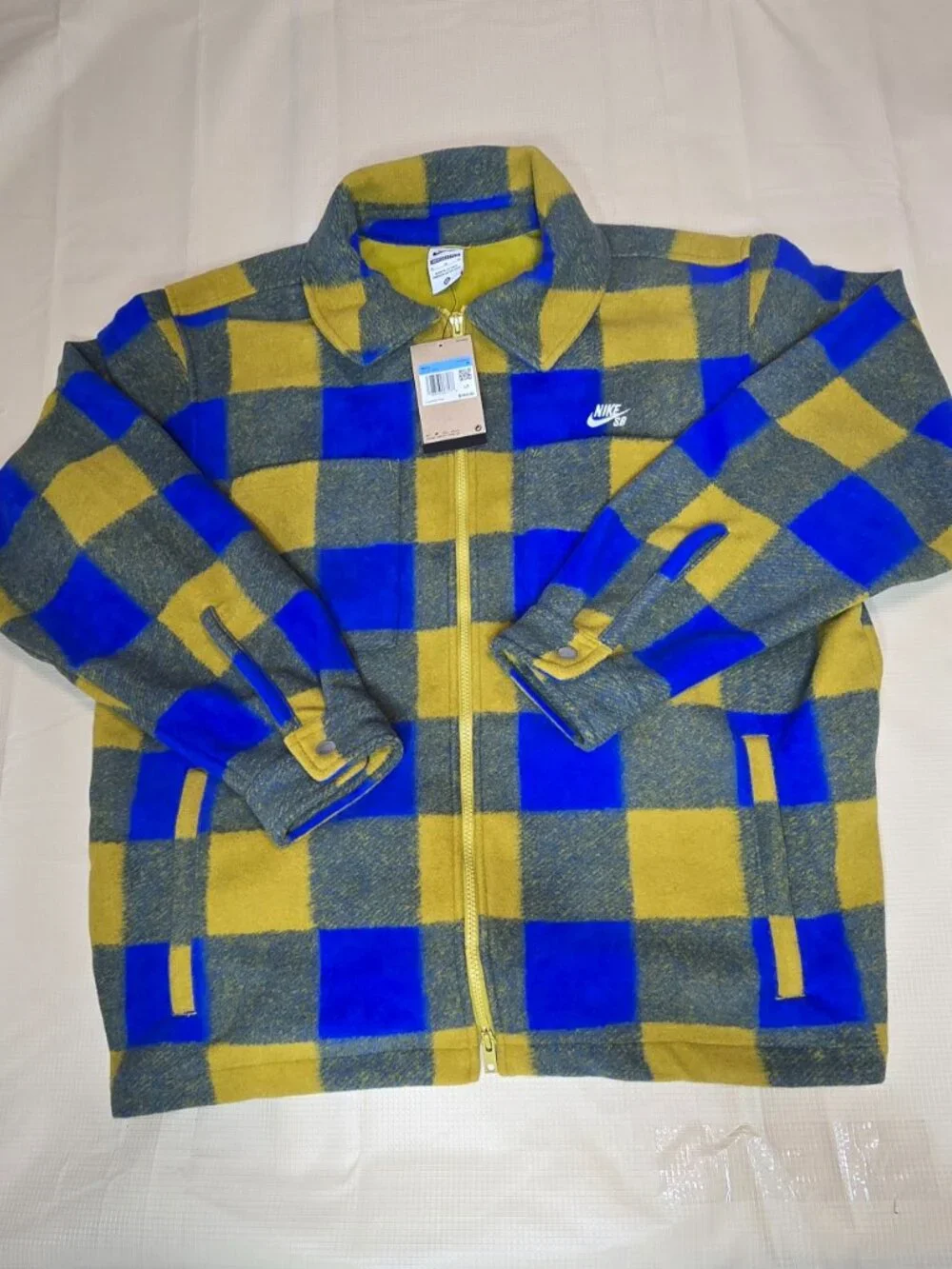 Nike SB Essential SkateShirt Jacket Flannel HV1421-405 Blue Yellow Plaid Mens M